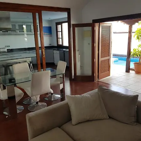 Villa Fenix Puerto del Carmen (Lanzarote)